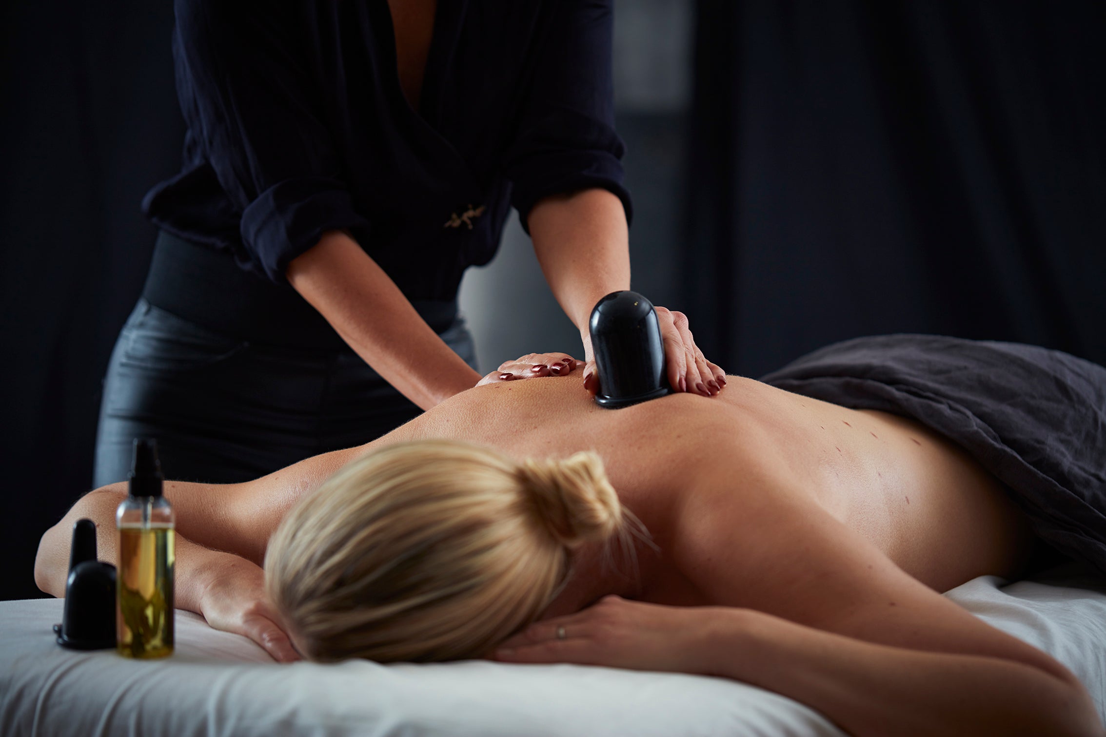 Forskning visar att cupping påverkar oss mentalt och emotionellt