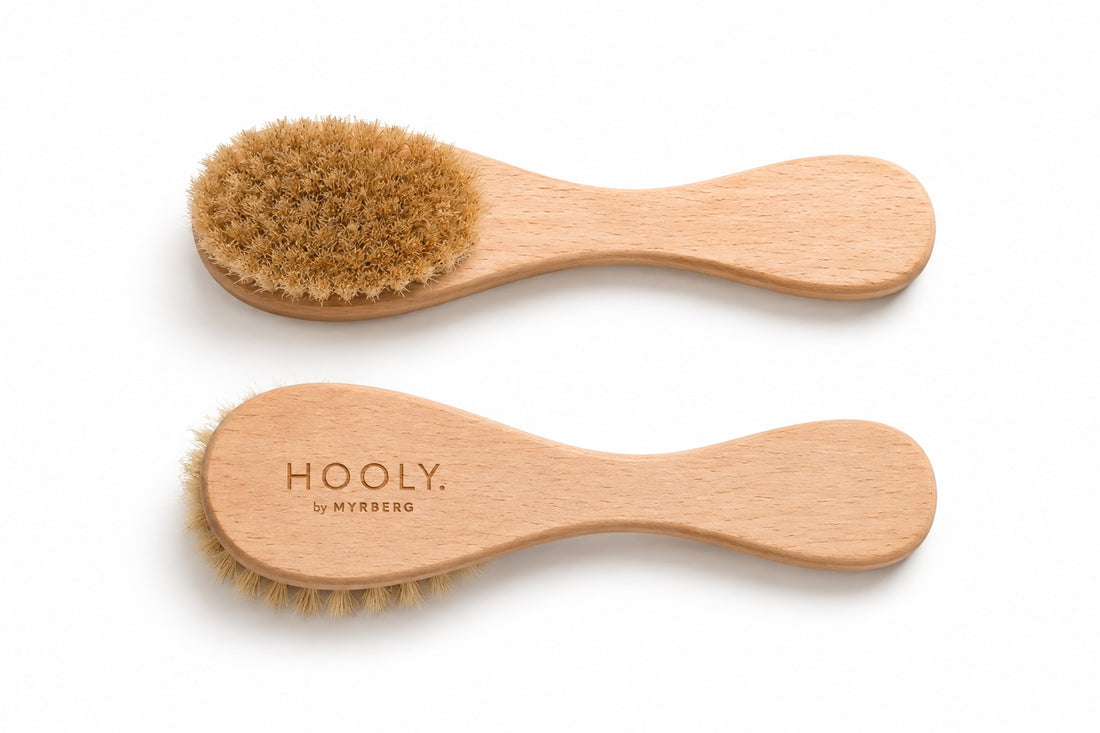 HOOLY. Natural  Face &amp; Travel Dry Brush